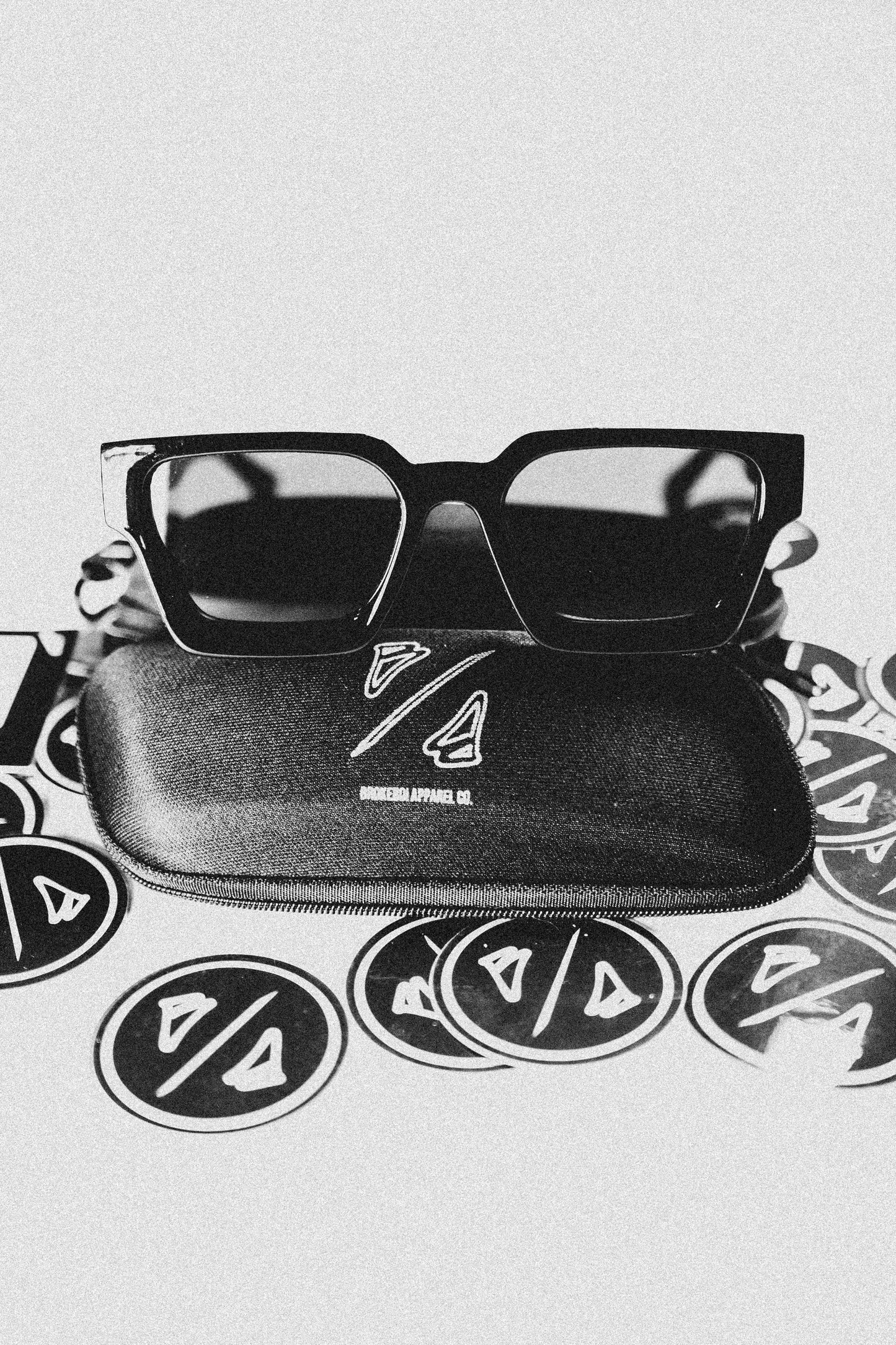 BROKEBOI APPAREL CO. PROTECTIVE TRAVELING CASE